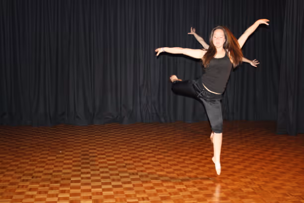 Rosehill College dance performance